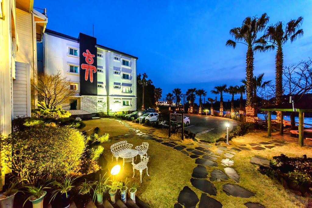 Jeju Hue Pension Seogwipo Exterior foto