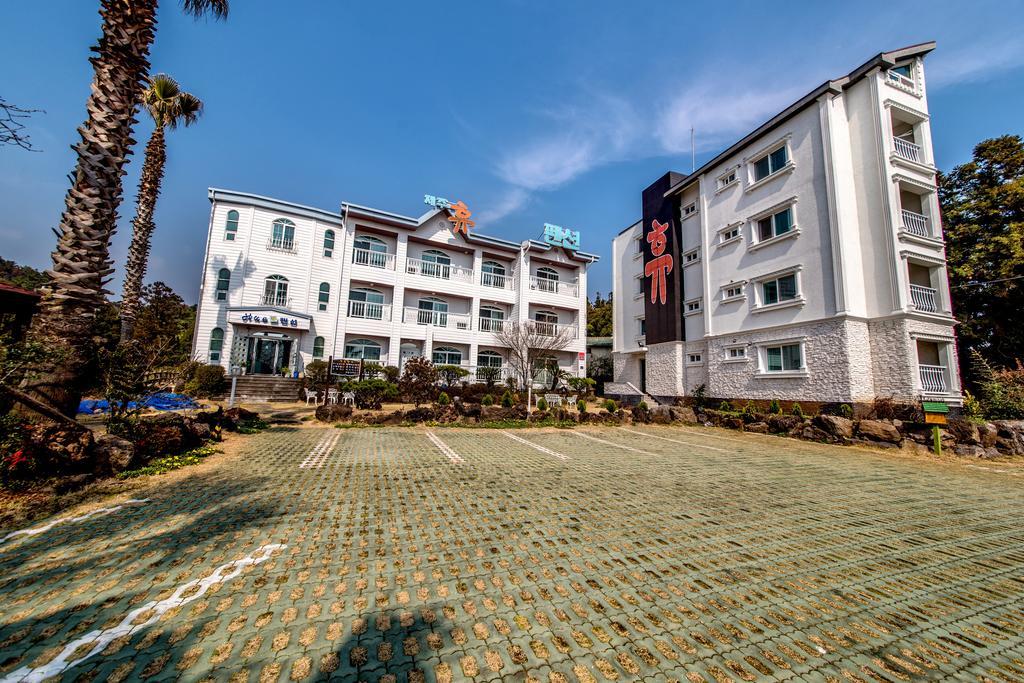 Jeju Hue Pension Seogwipo Exterior foto